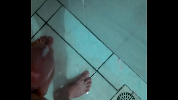 Punheta b&aacute;sica pra relaxar 