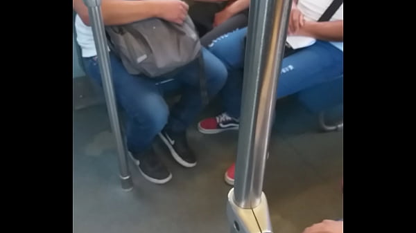 Metro l&iacute_nea a