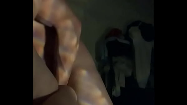 Play MP4 - Novilove - Getting fingered and fucked