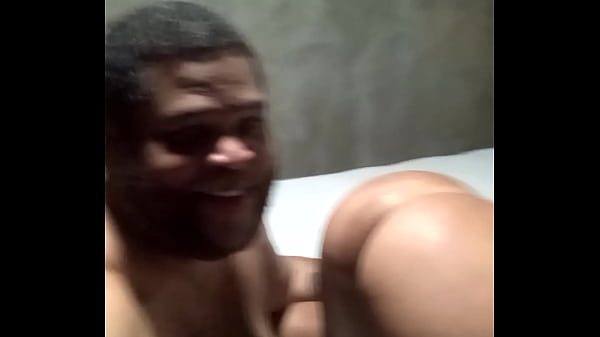 Play MP4 - For Booty Sniffers&excl;&excl;&excl;