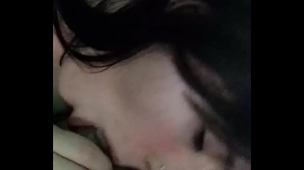 white sut sucks her cock