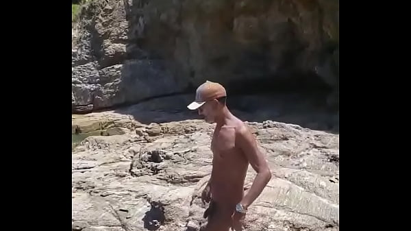 Play MP4 - Praia Brava Pelado