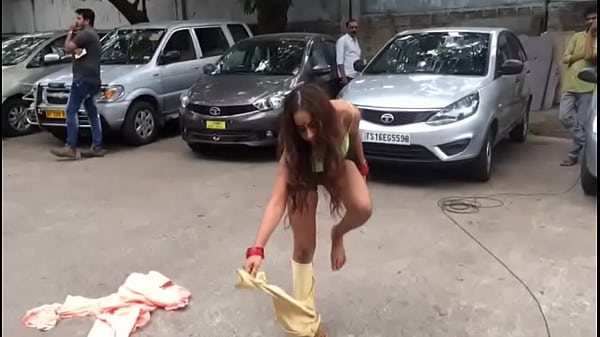 Sri hot video thumbnail