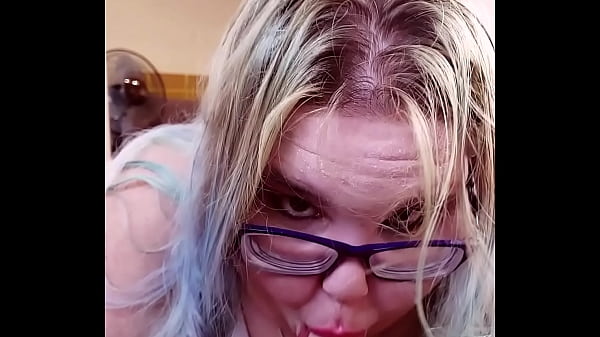 Slutty Secretary Gives Boss A Blow Job To Keep Her Job! thumbnail
