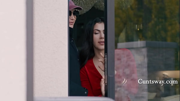 Nonton Cheat Heat: Pussy Treat! (cheating Lesbian Wife) thumbnail