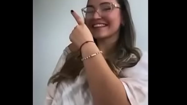 Fat How Sucks Cock thumbnail