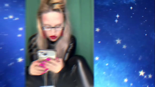 My lips and eyeglasses owns your sissy&rsquo;s dick 