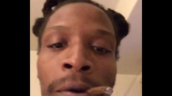 Nonton Putting The Dick In Her Guts thumbnail