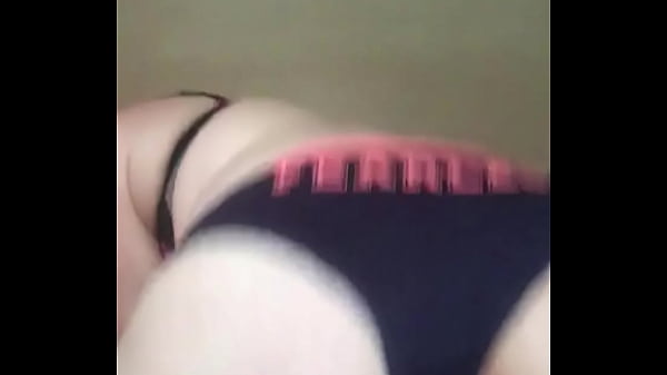 Play MP4 - Bouncing On That Big Black Dildo