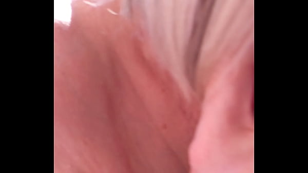 Hello guess what i'm doing 