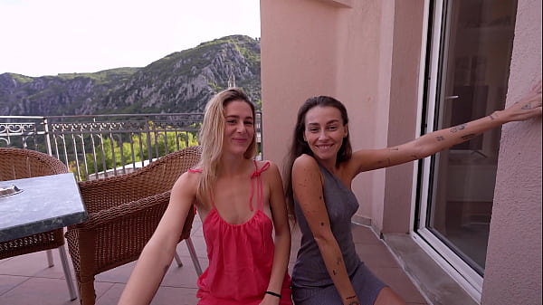 Play MP4 - Threesome Sex With Step Sis And Double Cum Instead Of Morning Coffee