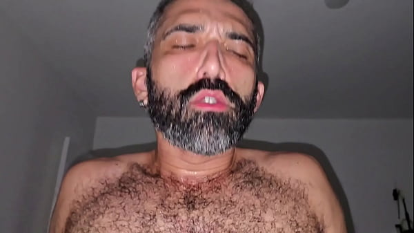 Uma Dp Rolas Extremamente Grossas, Passivo Gritou De Tes&atilde;o Sendo Invadido. thumbnail