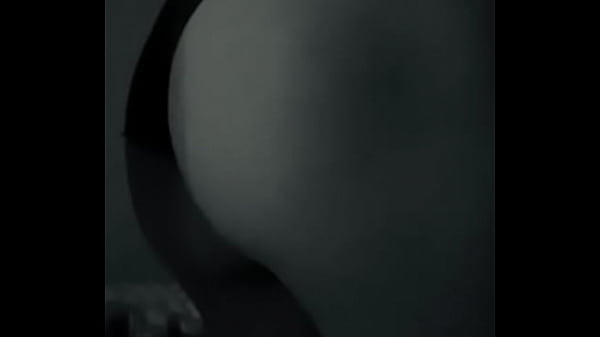 Hot ass more on https:// fa ns .ly 