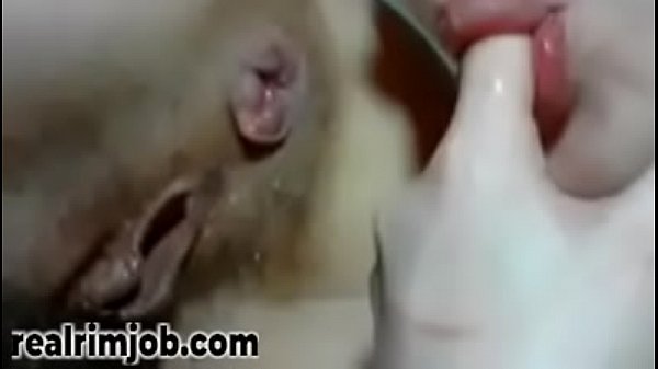 Lesbian ass rimming sloppy and dirty amateur webcam