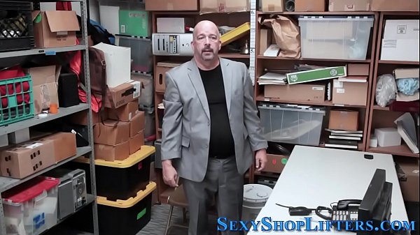 Slutty teen_gives head and fucks