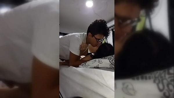 Play MP4 - Follando y grabando Con Tu Esposa&excl;