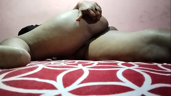 Play MP4 - Falling In Love Is Easy Sometimes