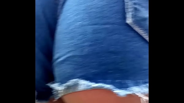 Play MP4 - VIZINHA GOSTOSA  pequena  OFERECI 200 CONTO METI NELA ATRAS DU MURO