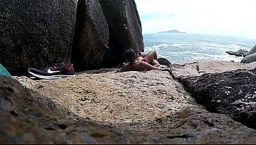 Bastidores De Uma Grava&ccedil;&atilde;o Na Praia thumbnail