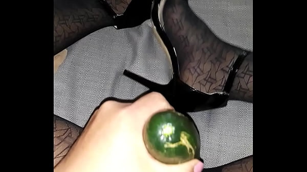 Me Gusta Vestirme De Nena thumbnail