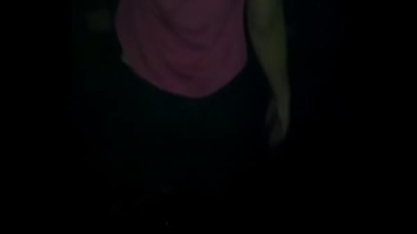 Play MP4 - bombachita roja