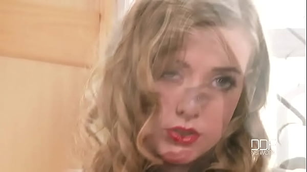 Leggy girl in shiny pearls!