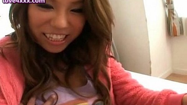 Nonton Busty Asian Chick Riding Hard Dick thumbnail