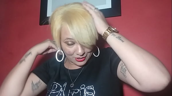 Play MP4 - O PUTEIRO&sol;A BRUNINHA SAFADA&sol; COMI MINHA TIA&sol; CHUPEI MINHA AMIGA