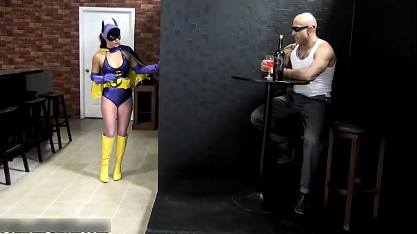 Nonton Batgirl Succombs - Sarah Brooke And Alura Jenson Lesbian Domination thumbnail