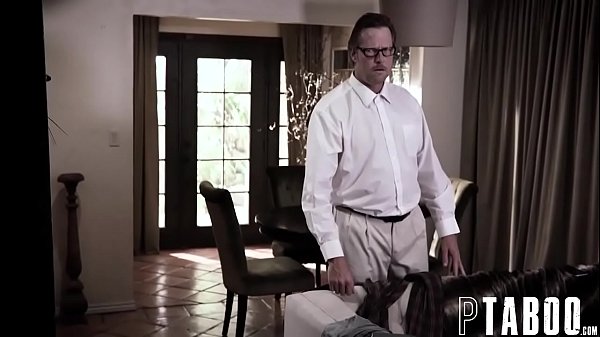 Play MP4 - Jill Kassidy In Cheer Practice