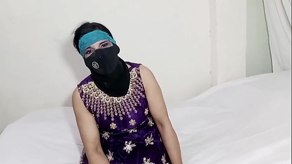 Nonton First Cousins Anal Hardsex In Clear Hindi Audio, Simran Got Rahul's Big Dick In Big Ass Hot Xxx Fuck thumbnail