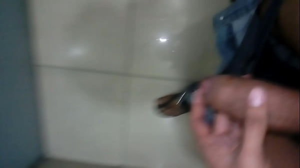 Play MP4 - disparando semen espeso