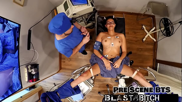 Patient rebel wyatt's pussy gets blasted with cum by doctor