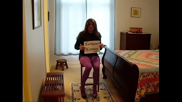 Kaitlynne39 Verification Video Tease, Smack That Ass. thumbnail