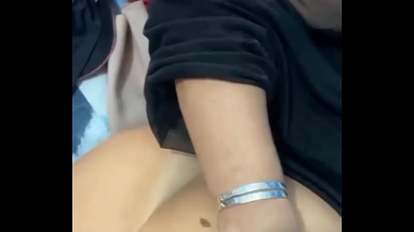 Play MP4 - JOVEM GAROTA FOI NA CASA DO ED JUNIOR DEPOIS DAS CENAS E CAIU NA PIROCA OUTRA VEZ