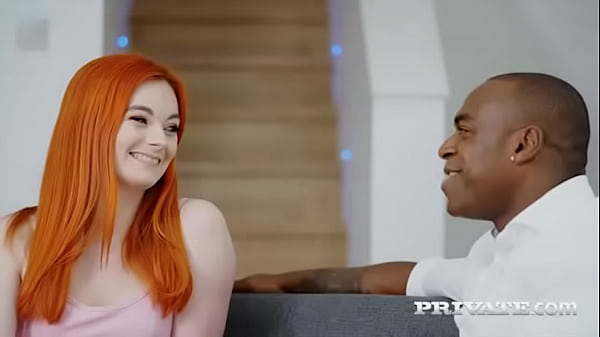 Lola Rose DebutsHer Incredible_Ass