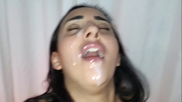 Lucky with two hot women with giant asses ending up with cum in their faces ad&atilde;o and eva yaa ruiva