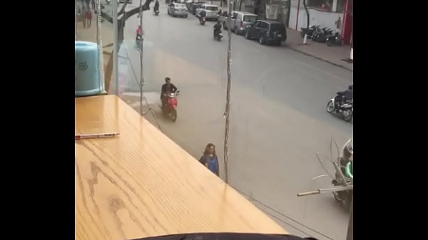 FD62AB70-7D91-4AD3-8460-E36992627806.MOV