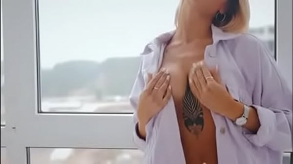 HotRussianwebcam_model streaping_and teasing in private video