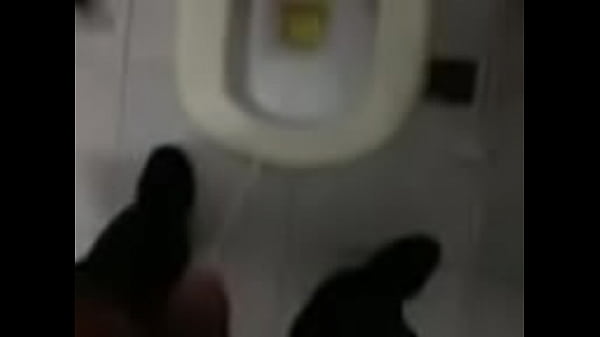 Mijada no meio do dia / piss 