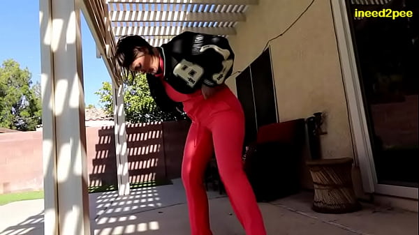 Faith Shalynn Peeing Nurse Scrubs Omorashi thumbnail