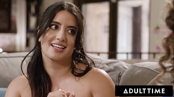 Big Titty Besties Arabelle Raphael & Sarah Arabic Fuck! 