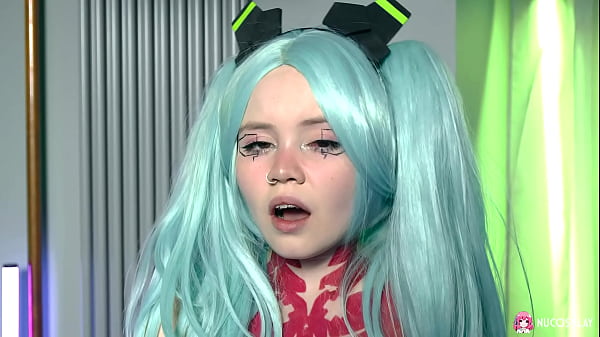 Horny slut withbig tits Rebecca Niksonenjoys_teasing_her shaved pussy