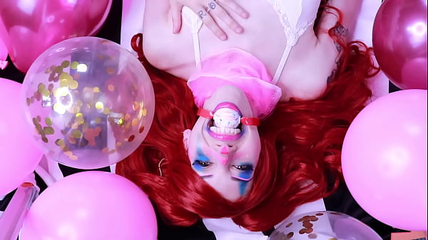 Gagged Clown Masturbates thumbnail