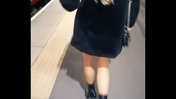 Nonton J-3 Les Boy's Et Ma Vid&eacute;o Hard Night Out In London Avec De L'exhib Dans Le ... thumbnail