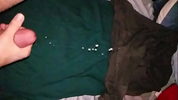 Play MP4 - New record cum shot distance