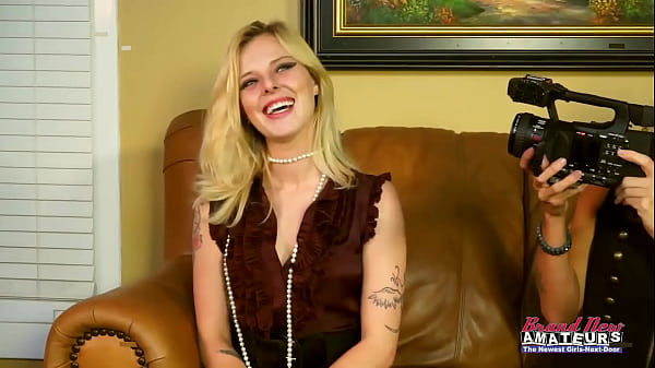 Coed Hotties Meredith And Mya Lick Each Others Twat And Share A Cock! thumbnail