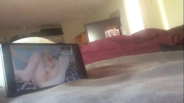 Play MP4 - Skype show