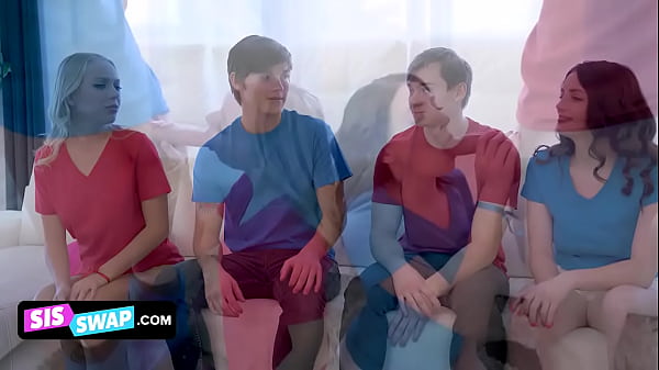 Play MP4 - SisSwap - Horny Discover Their Stepsisters Are Bisexual And Decide To Take Advantage Of Them