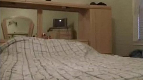 Nonton Blonde Teen Strips On Cam thumbnail